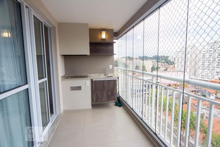 varanda de apartamento para alugar com 2 quartos, 62m² em Vila Sonia, São Paulo