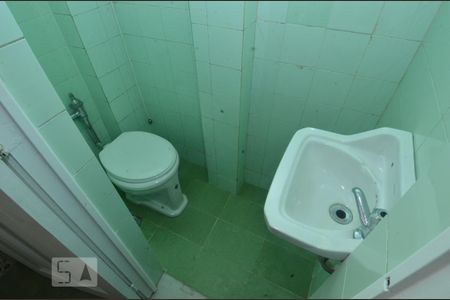 Apartamento para alugar com 65m², 2 quartos e 1 vagaBanheiro de Serviço
