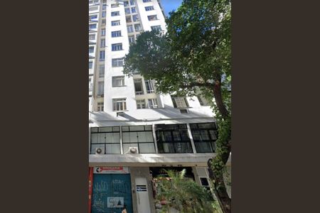 Apartamento para alugar com 65m², 2 quartos e 1 vaga Apartamento para alugar com 65m², 2 quartos e 1 vagaFachada