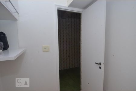 Apartamento para alugar com 65m², 2 quartos e 1 vagaQuarto de Serviço