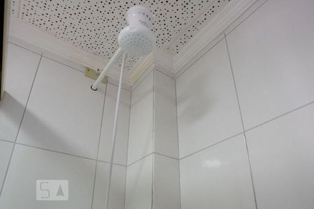 Apartamento para alugar com 52m², 2 quartos e 1 vagaChuveiro
