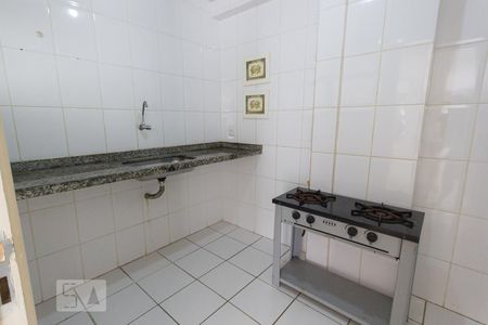 Apartamento à venda com 85m², 2 quartos e 1 vagaSalão de Festas - Cozinha