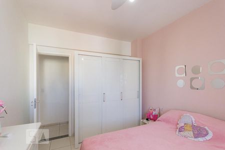 Apartamento à venda com 85m², 2 quartos e 1 vagaQuarto 2