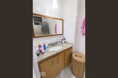 Apartamento à venda com 85m², 2 quartos e 1 vagaBanheiro Social