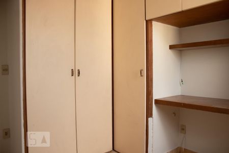 Quarto 2 de apartamento para alugar com 2 quartos, 65m² em Vila Santa Catarina, São Paulo