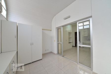 Studio para alugar com 48m², 1 quarto e sem vagaQuarto