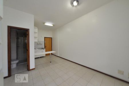 Studio para alugar com 48m², 1 quarto e sem vagaSala
