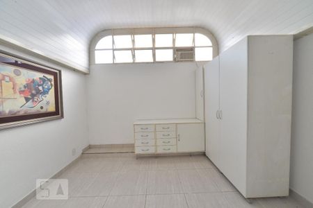 Studio para alugar com 48m², 1 quarto e sem vagaQuarto