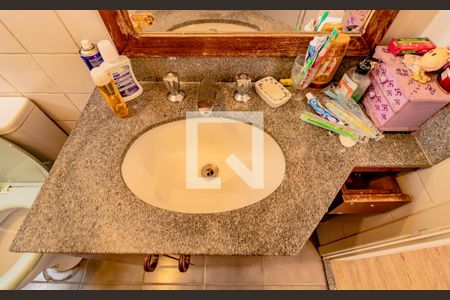 Apartamento para alugar com 72m², 3 quartos e 1 vagaBanheiro