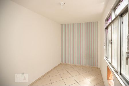Quarto 1 de apartamento para alugar com 3 quartos, 59m² em Inhauma, Rio de Janeiro