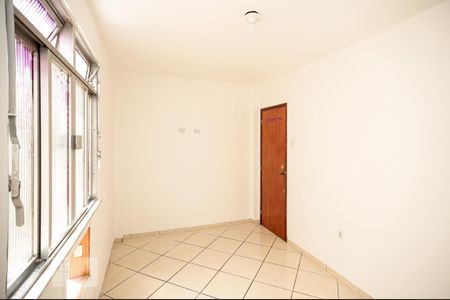 Quarto 1 de apartamento para alugar com 3 quartos, 59m² em Inhauma, Rio de Janeiro