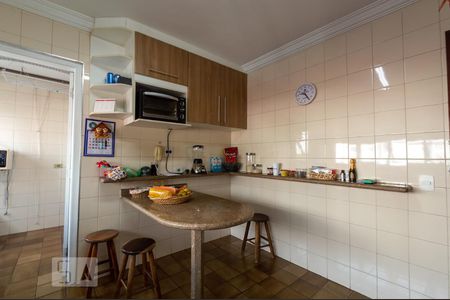 Apartamento à venda com 138m², 3 quartos e 2 vagasCozinha