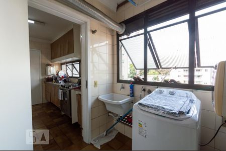 Apartamento à venda com 138m², 3 quartos e 2 vagasÁrea de Serviço