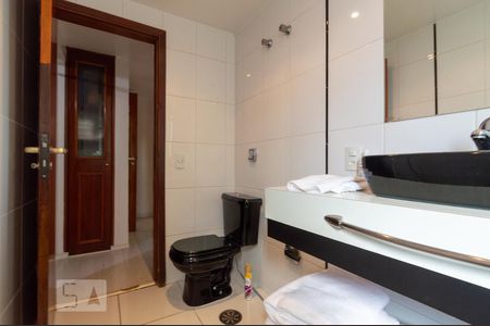 Apartamento à venda com 138m², 3 quartos e 2 vagasBanheiro