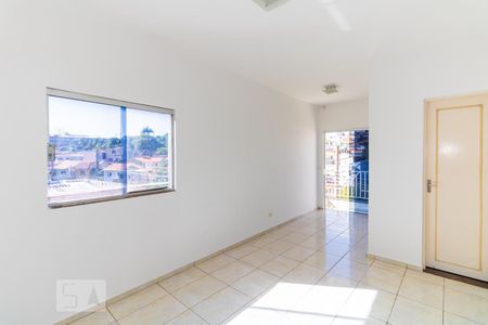 Casa à venda com 190m², 3 quartos e 2 vagasSuíte