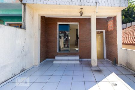 Casa à venda com 190m², 3 quartos e 2 vagasVaranda