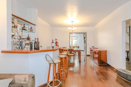 Sala 1 de casa para alugar com 3 quartos, 231m² em Jardim Santista, Mogi das Cruzes