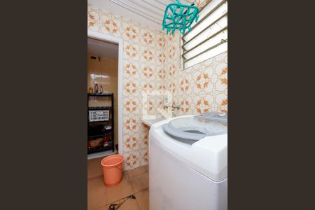 Apartamento à venda com 75m², 3 quartos e 1 vagaÁrea de Serviço