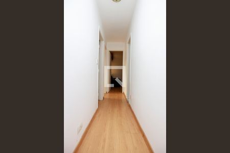 Apartamento à venda com 75m², 3 quartos e 1 vagaCorredor