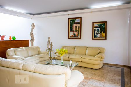 Sala de Estar de casa para alugar com 4 quartos, 630m² em Vila America, Santo André