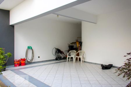 Casa à venda com 630m², 4 quartos e 8 vagasÁrea Externa