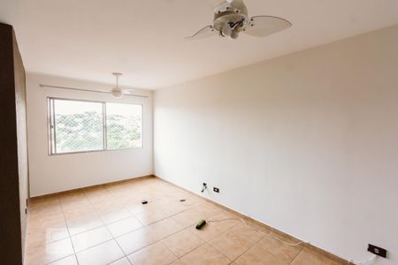 Apartamento à venda com 69m², 2 quartos e 1 vaga Apartamento à venda com 69m², 2 quartos e 1 vagaSala