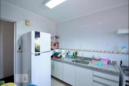 Apartamento à venda com 72m², 2 quartos e 1 vagaCozinha