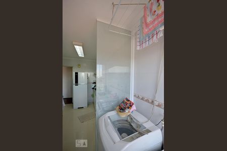 Apartamento à venda com 72m², 2 quartos e 1 vagaArea de Serviço