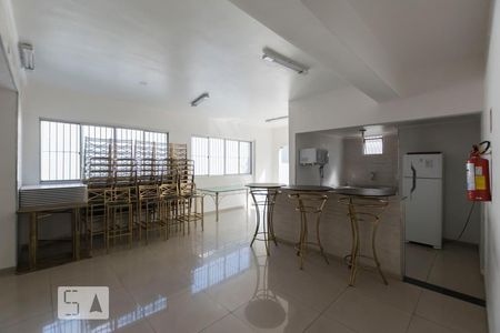 Apartamento à venda com 72m², 2 quartos e 1 vagaSalão de Festas