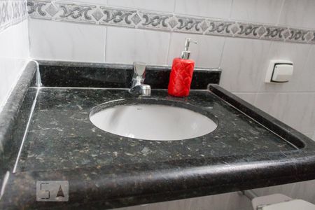 Casa de condomínio à venda com 90m², 2 quartos e 1 vaga Casa de condomínio à venda com 90m², 2 quartos e 1 vagaBanheiro