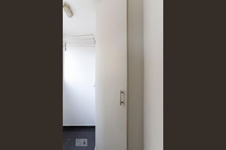 Apartamento para alugar com 45m², 2 quartos e 1 vagaÁrea de Serviço