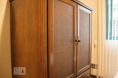 Casa à venda com 306m², 4 quartos e 5 vagasQuarto 1