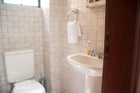 Casa à venda com 306m², 4 quartos e 5 vagasLavabo