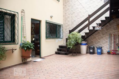 Casa à venda com 306m², 4 quartos e 5 vagasÁrea de lazer