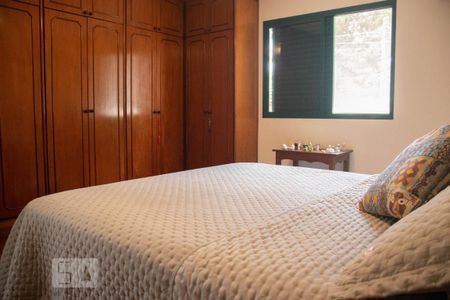 Casa à venda com 306m², 4 quartos e 5 vagasQuarto 3