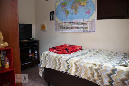 Casa à venda com 306m², 4 quartos e 5 vagasQuarto 