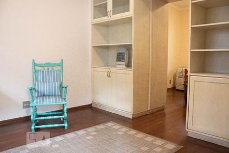 Casa à venda com 306m², 4 quartos e 5 vagasQuarto 3