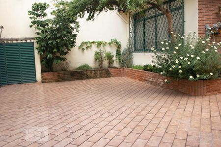 Casa à venda com 306m², 4 quartos e 5 vagasÁrea comum