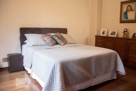 Casa à venda com 306m², 4 quartos e 5 vagasQuarto 3