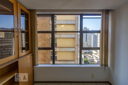 Quarto de kitnet/studio à venda com 1 quarto, 32m² em Funcionários, Belo Horizonte