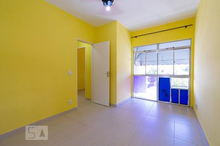 Quarto 2 de apartamento para alugar com 2 quartos, 60m² em Freguesia (jacarepaguá), Rio de Janeiro