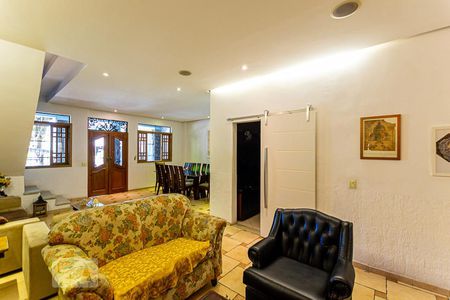 Sala de apartamento para alugar com 5 quartos, 260m² em Santa Rosa, Niterói