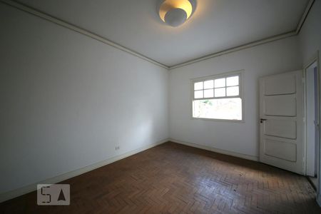 Casa à venda com 300m², 4 quartos e 7 vagasQuarto 2