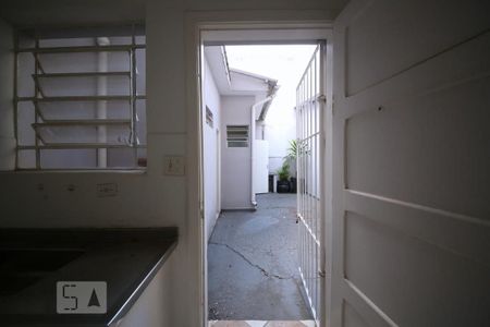 Casa à venda com 300m², 4 quartos e 7 vagasCozinha - Área de Serviço