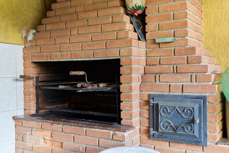 Casa à venda com 590m², 5 quartos e 5 vagasÁrea comum - Churrasqueira