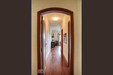 Casa à venda com 590m², 5 quartos e 5 vagasSuite 4