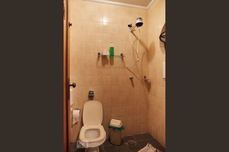 Casa à venda com 590m², 5 quartos e 5 vagasBanheiro