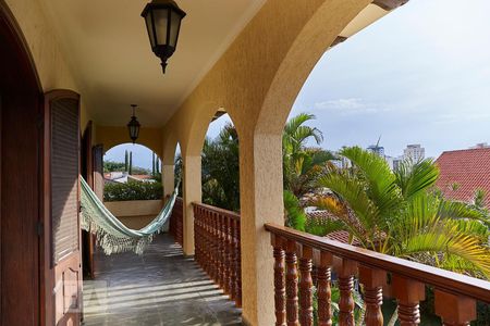 Casa à venda com 590m², 5 quartos e 5 vagasVaranda da Suite 3