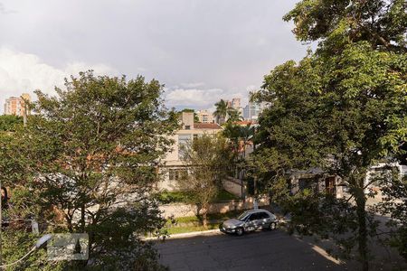 Casa à venda com 590m², 5 quartos e 5 vagasVista da Suite 2