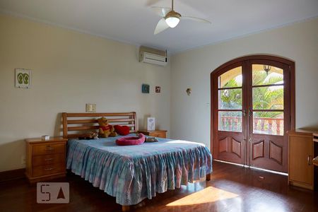 Casa à venda com 590m², 5 quartos e 5 vagasSuite 3